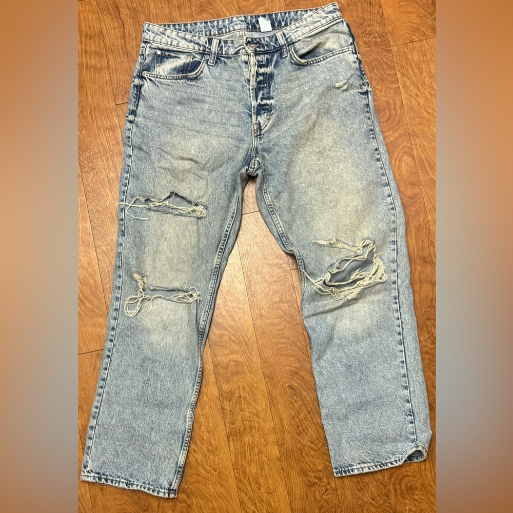 &Denim 90s Boyfriend Ripped Light-Wash High-Waisted Jeans